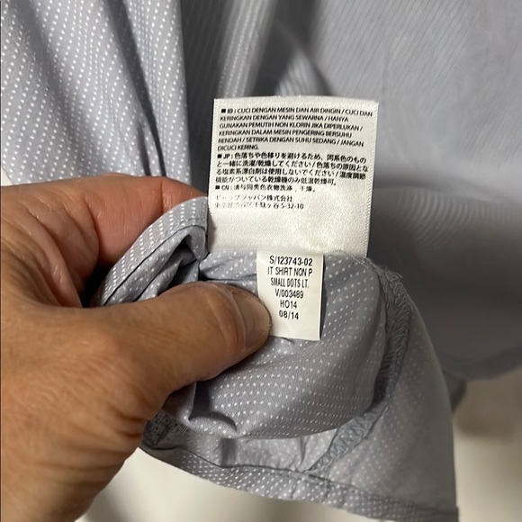 Old Navy Light Blue White Dotted Cotton Lightweight Button Down Shirt, Size L - Picture 9 of 9